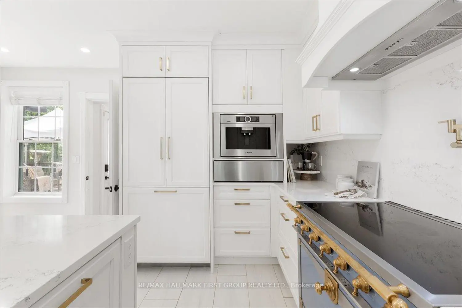 16900 Nestleton Road photo 3