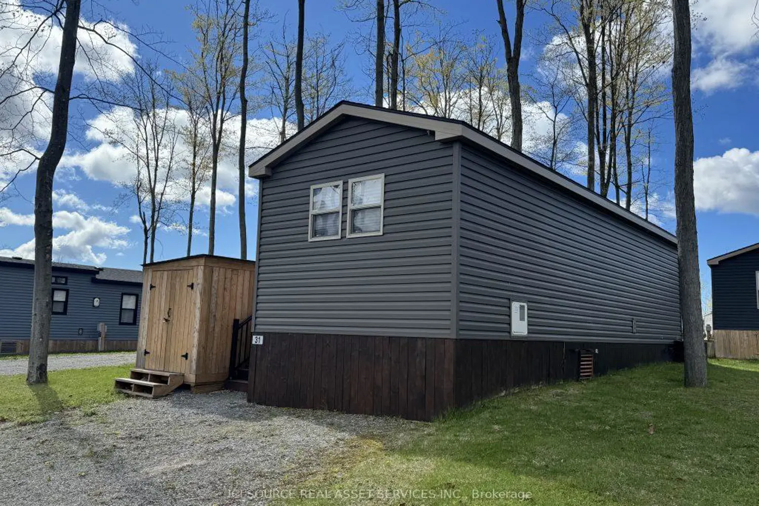 1235 Villiers Line Rl031
