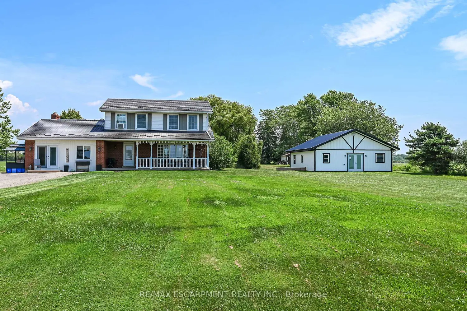 1284 Cheapside Road photo 3