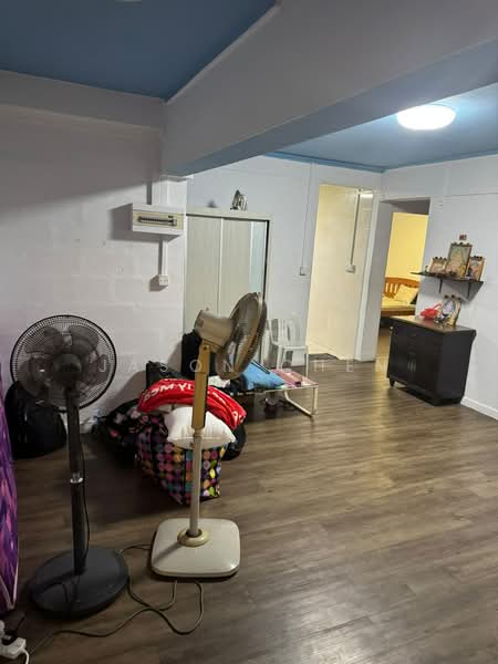 415 Pandan Gardens