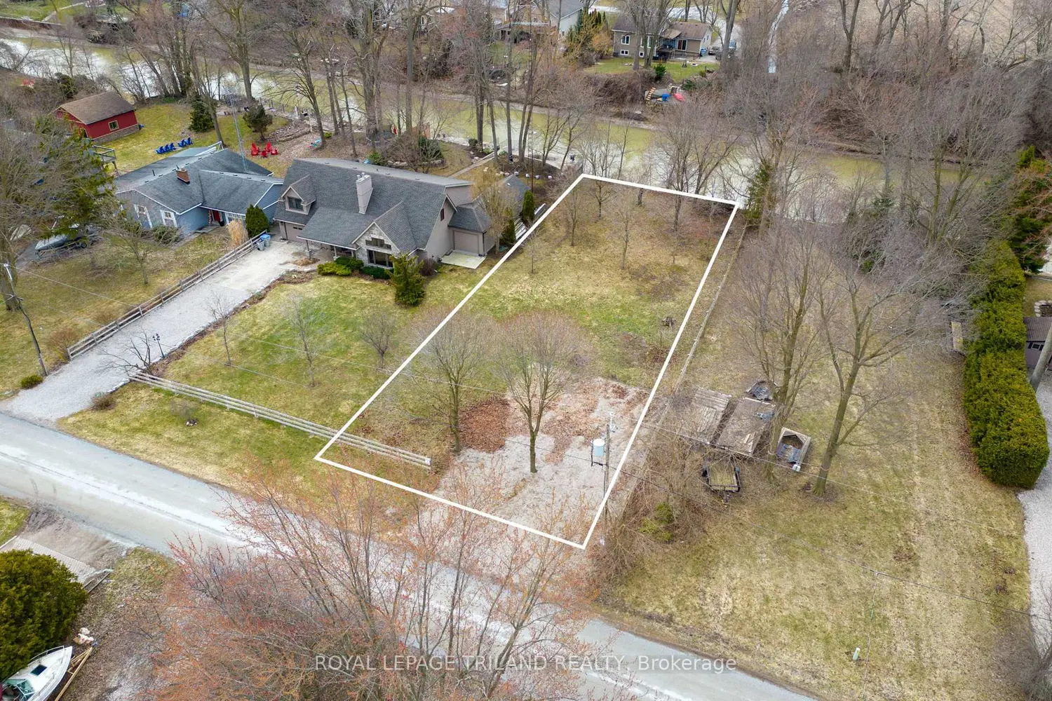 8419 Defore Drive photo 3