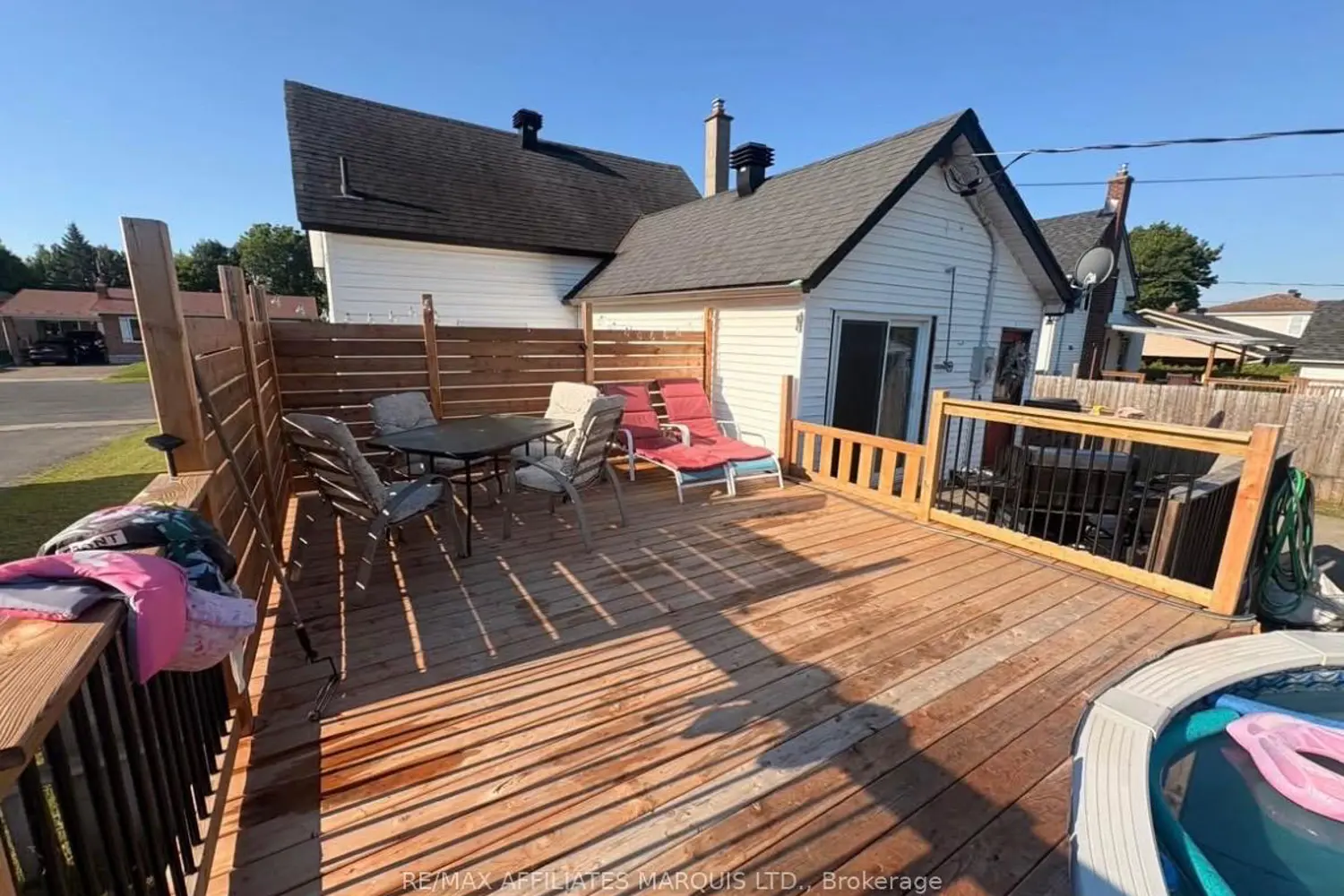 20 Frost Avenue photo 2