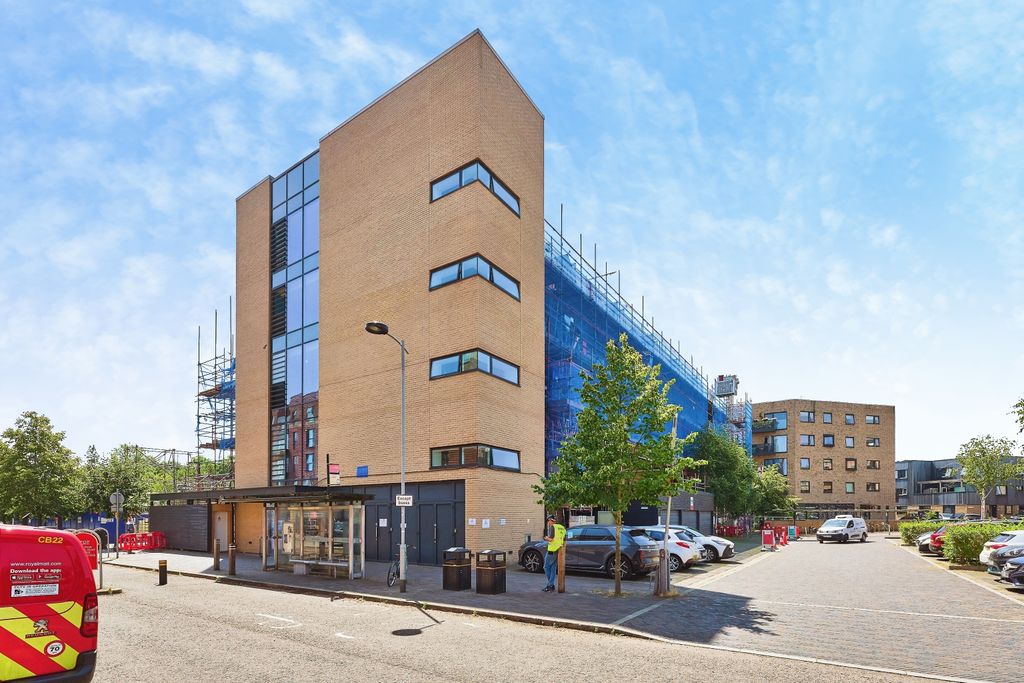 1 bed flat for saleHobson Avenue, Cambridge CB2