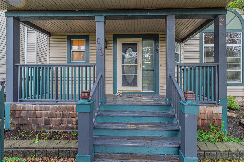 655 Erin Woods Drive SE, Calgary, AB, T2B 3L1