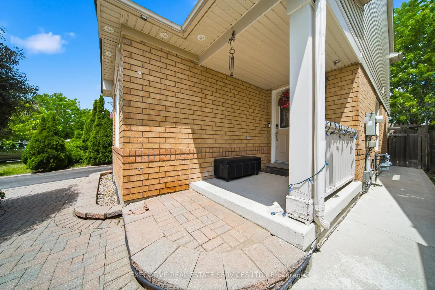 51 Worthington Avenue photo 2