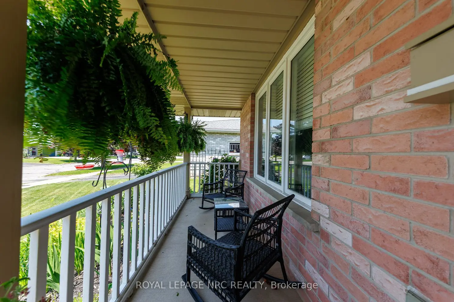 5818 Aspen Court photo 3