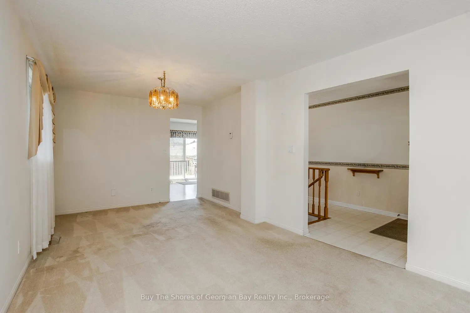 208 Margaret Street photo 5