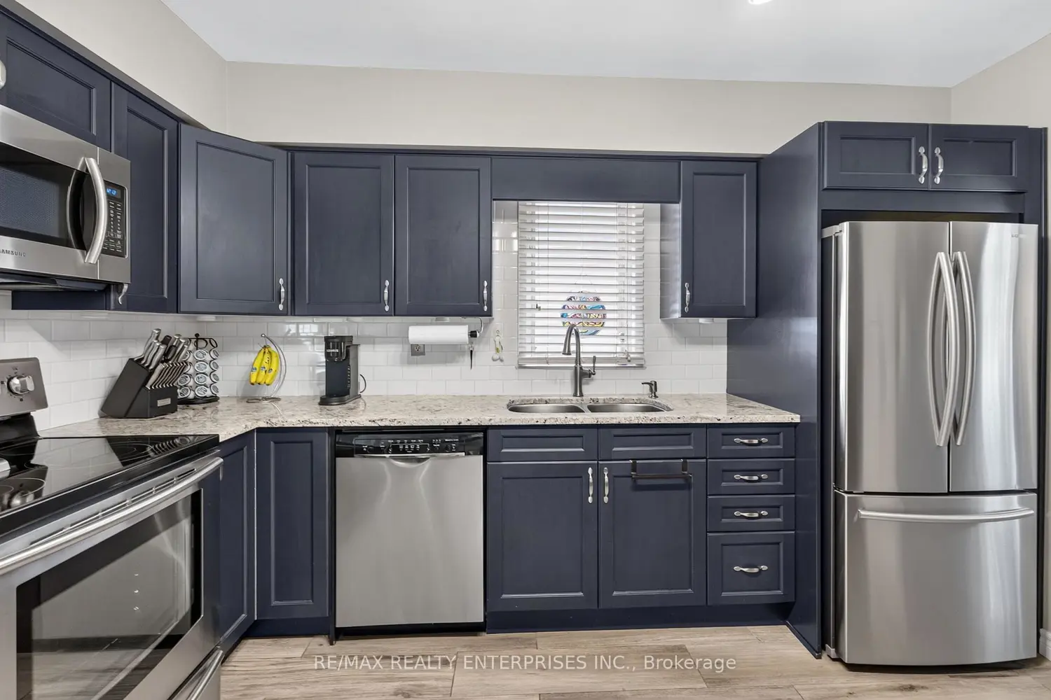 22 Atlee Avenue photo 5