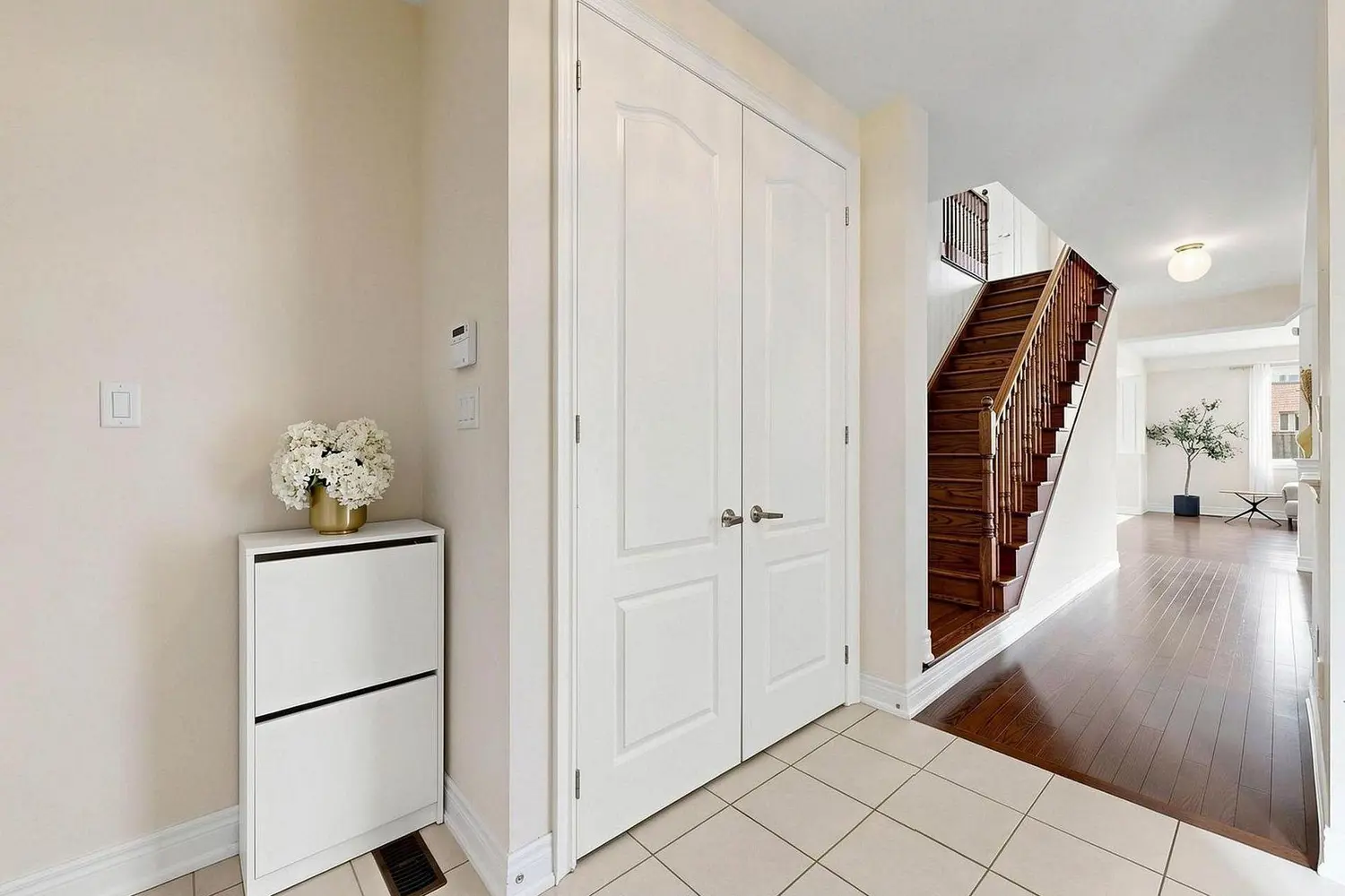 29 Beebe Crescent photo 2