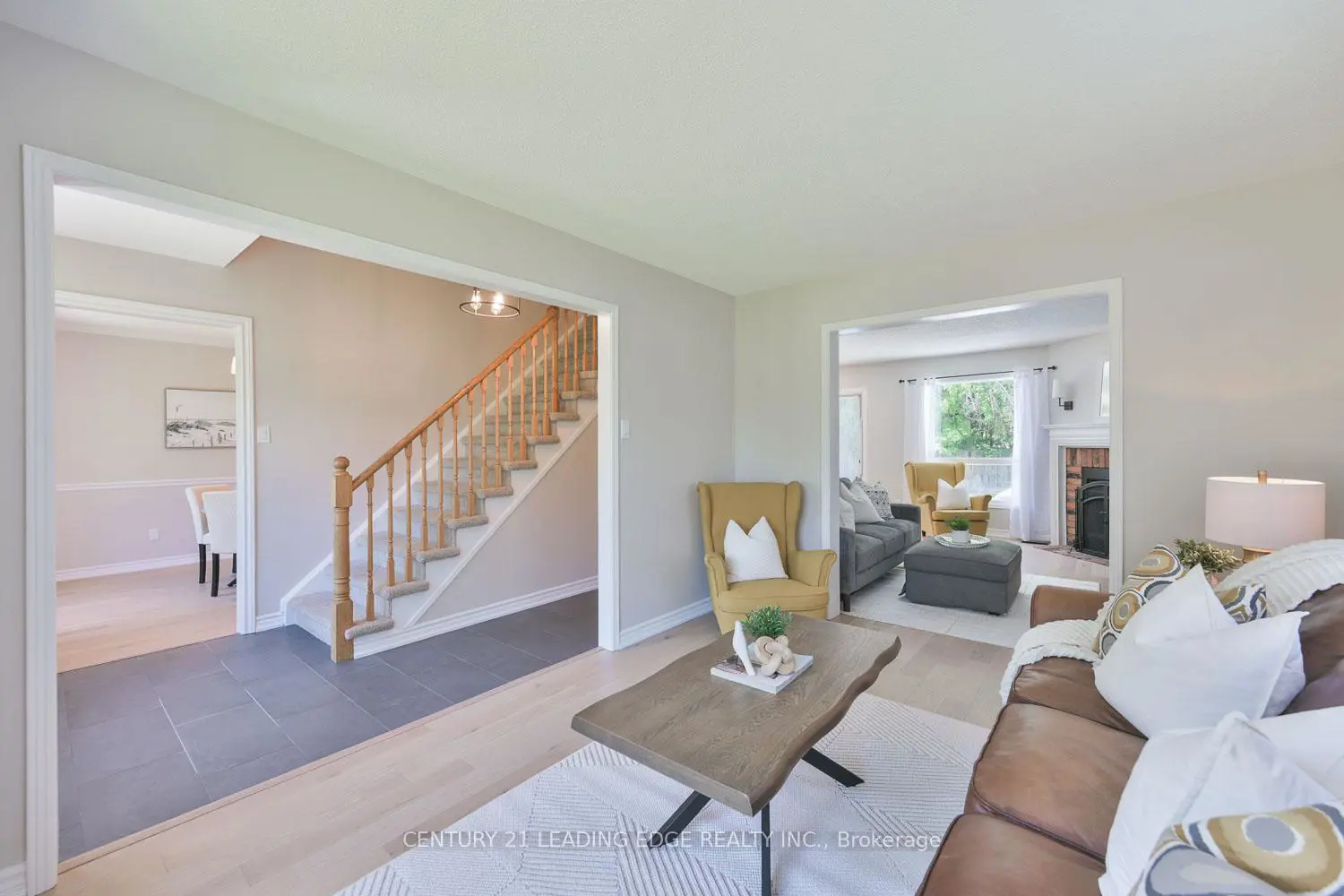 30 Mcguire Crescent photo 5