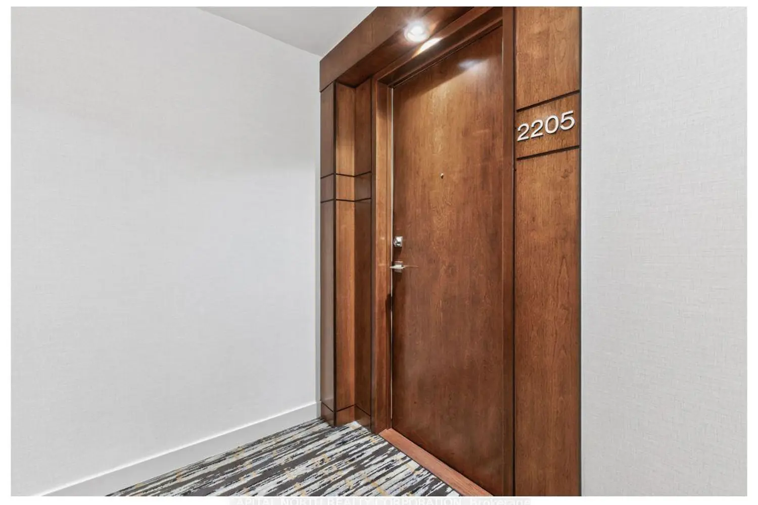 10 Northtown Way 2205 photo 3