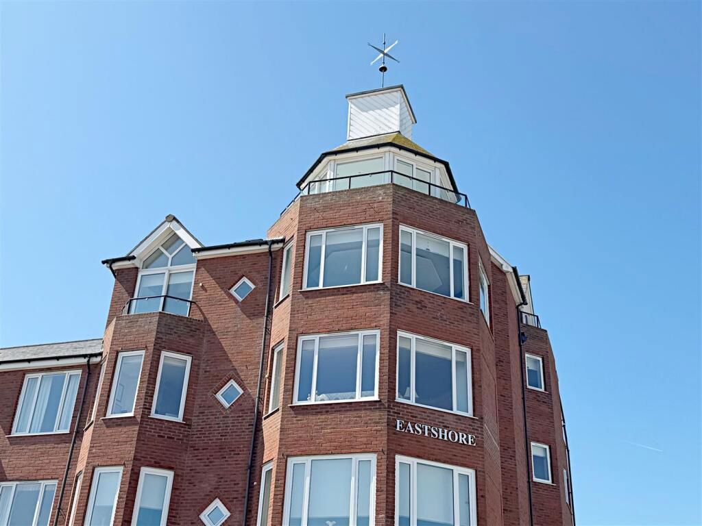 3 bed flat for saleBradford Avenue, Cleethorpes DN35