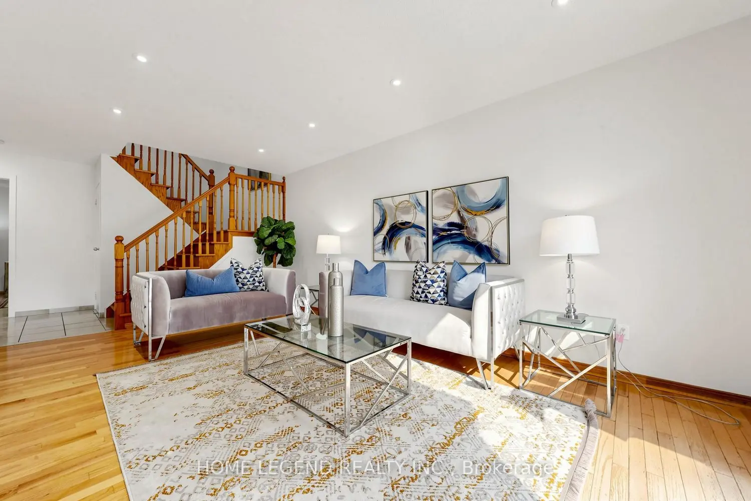 79 Upton Crescent photo 3