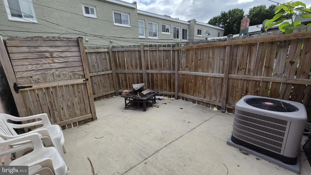 45 Todd Place NE, Washington, DC 20002
