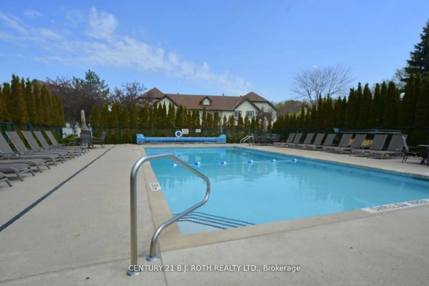 11 Laguna Parkway 1 photo 3