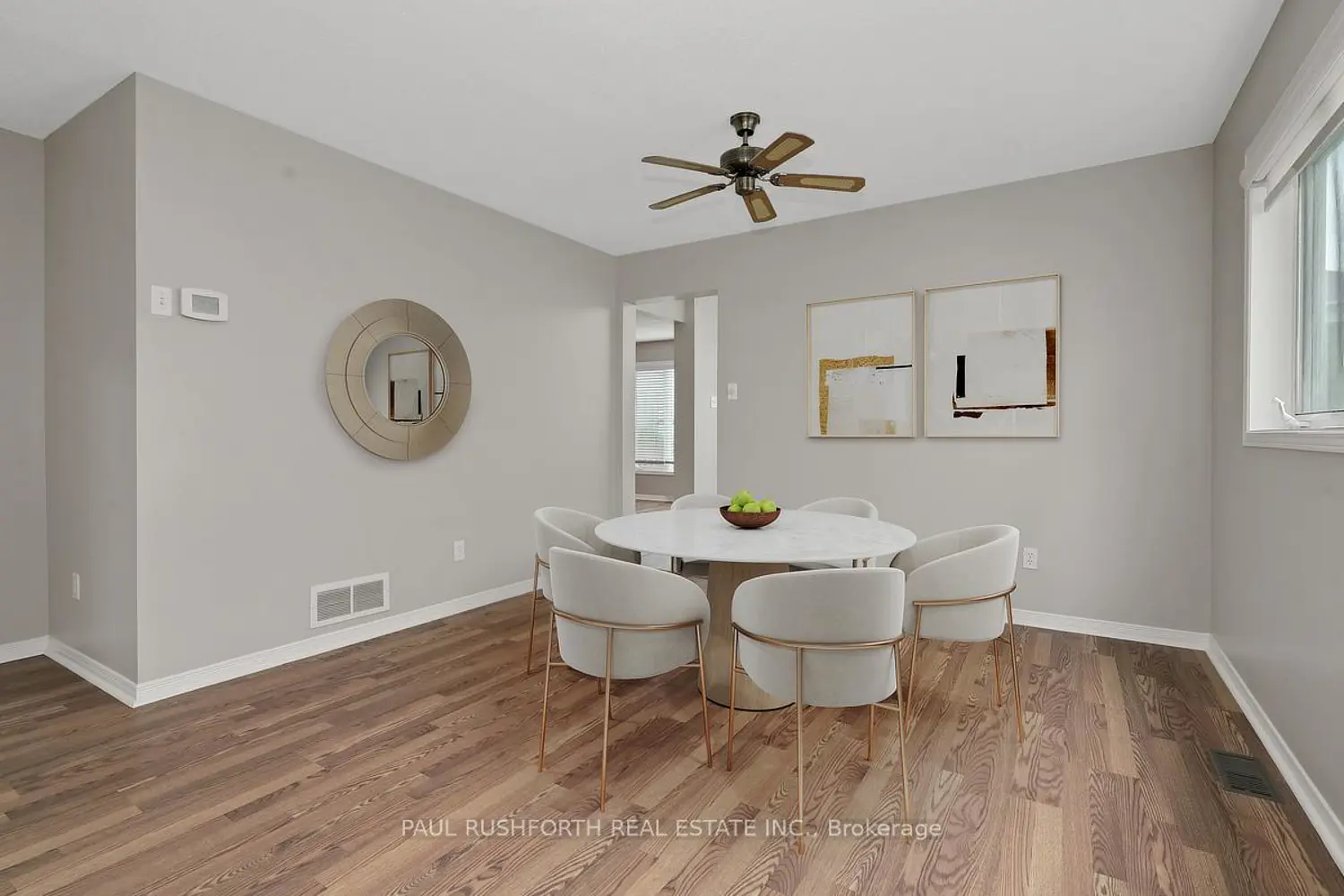 90 Moresby Drive photo 5
