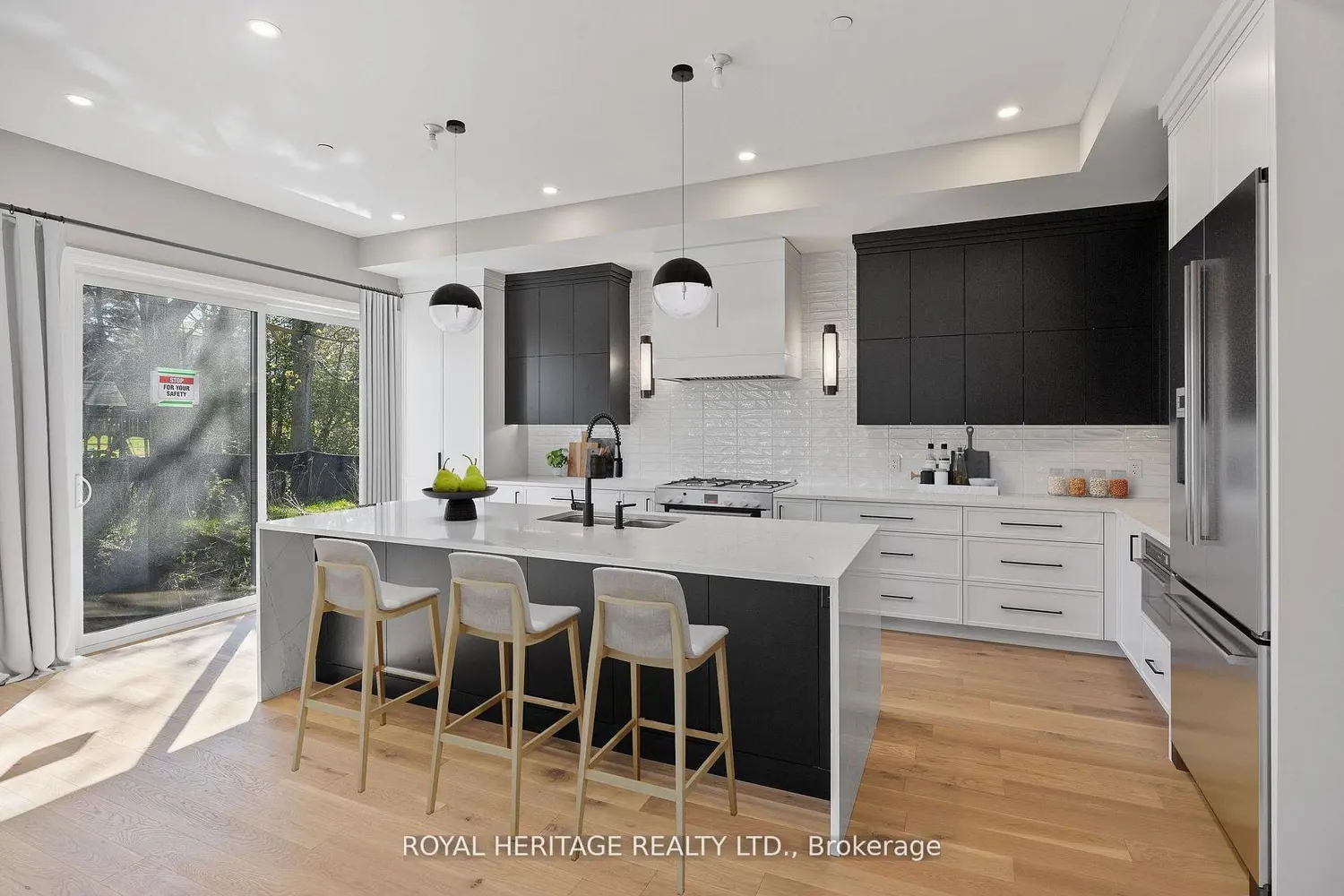 25 Inverlynn Way photo 4