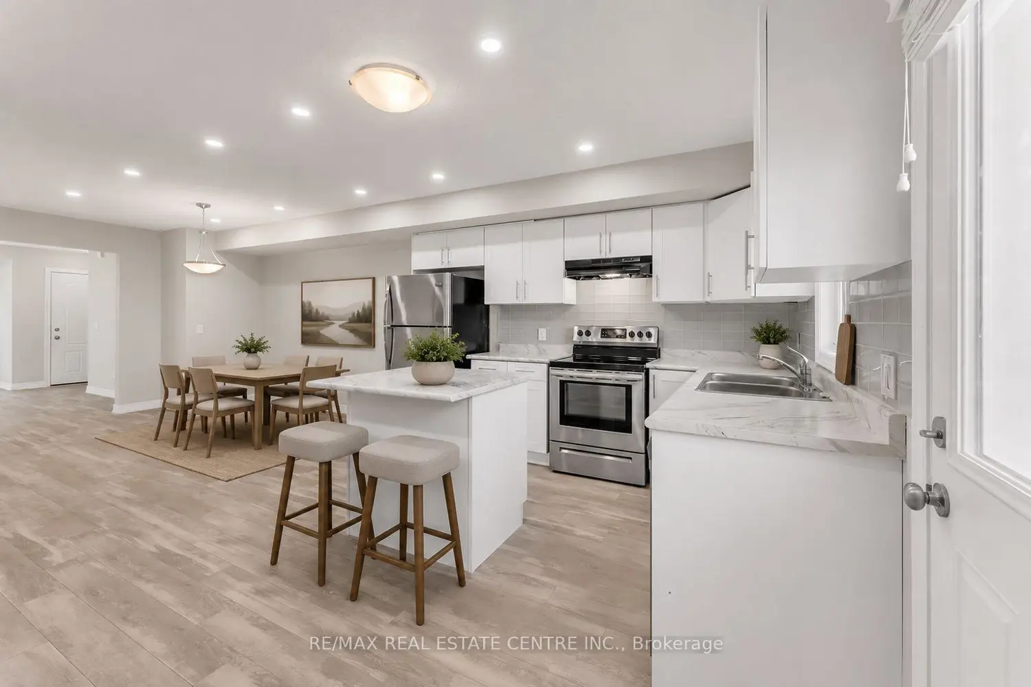 7768 Ascot Circle 59 photo 3