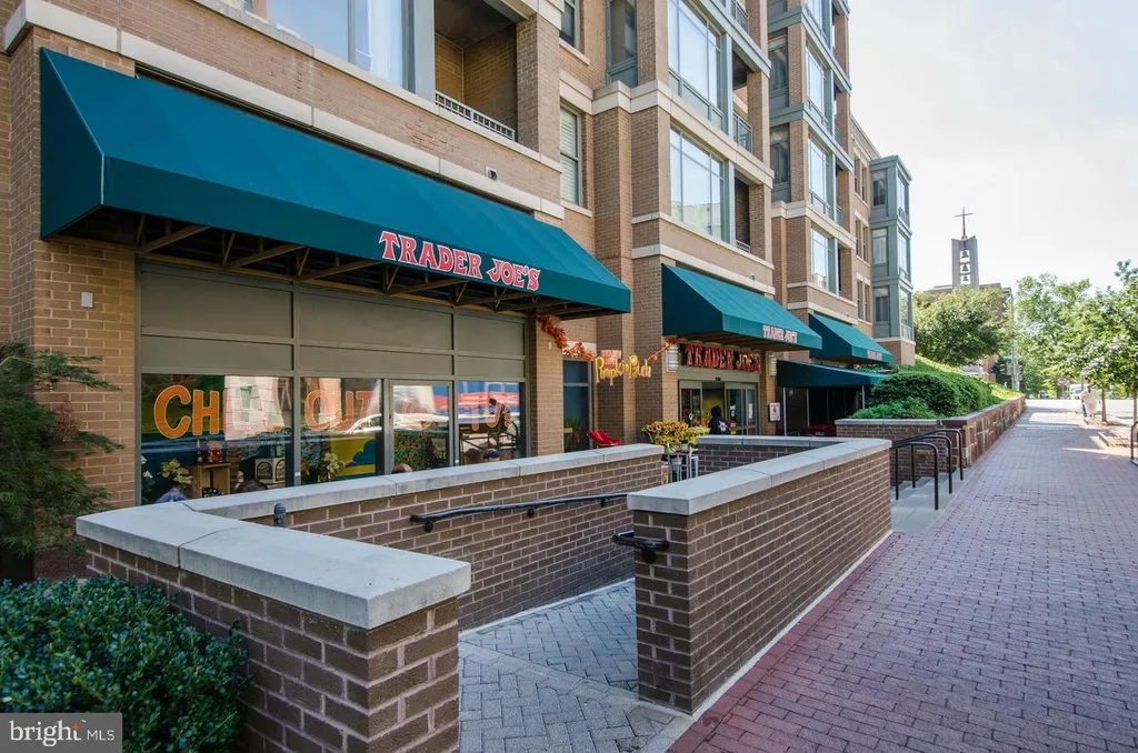 1112 25th Street NW Unit 7, Washington, DC 20037