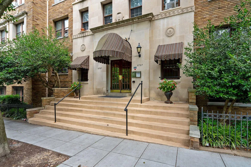 2707 Adams Mill Road NW Unit 400, Washington, DC 20009