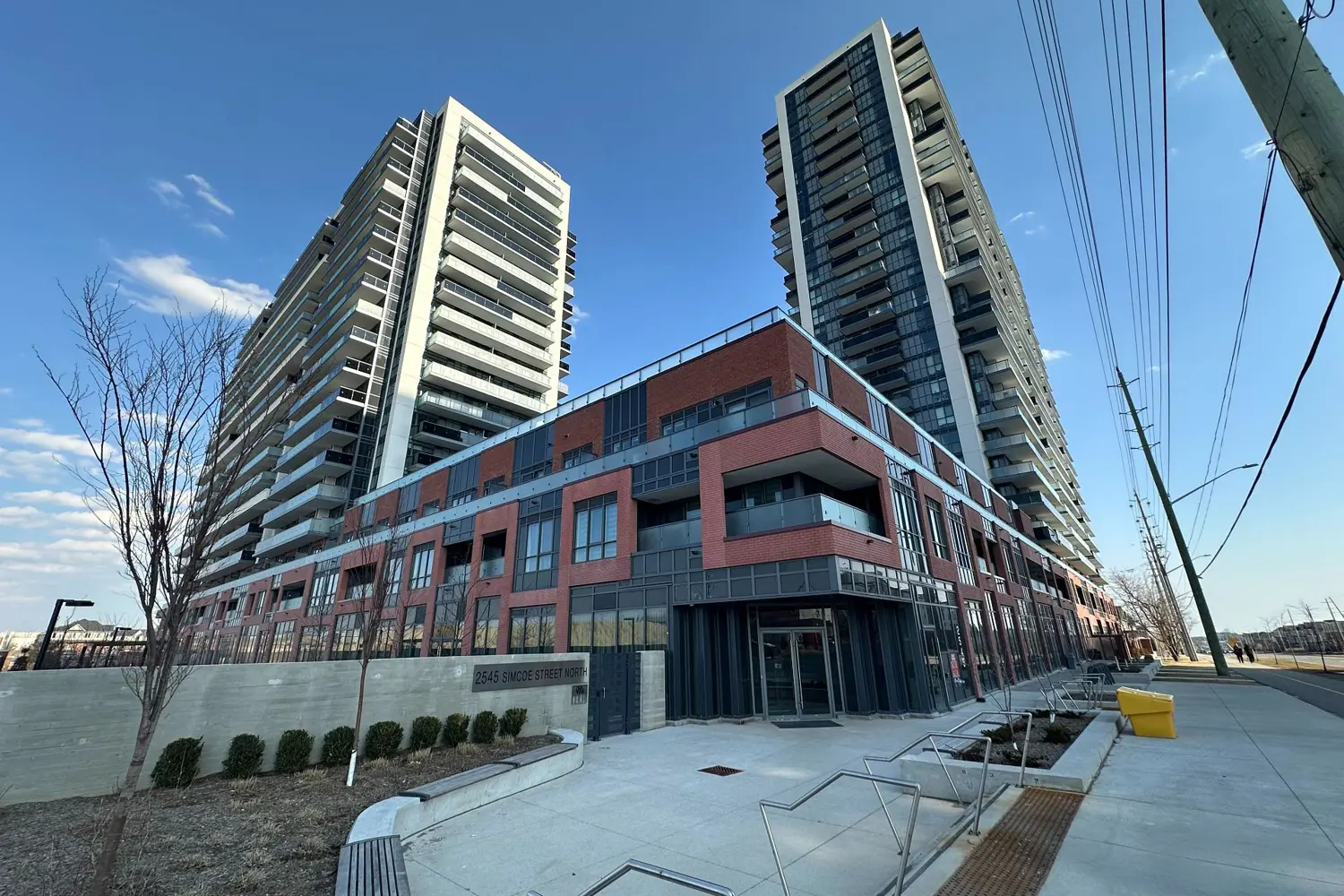2545 Simcoe Street 2615