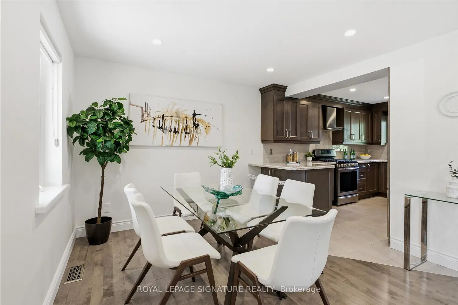 56 Bellamy Road photo 4