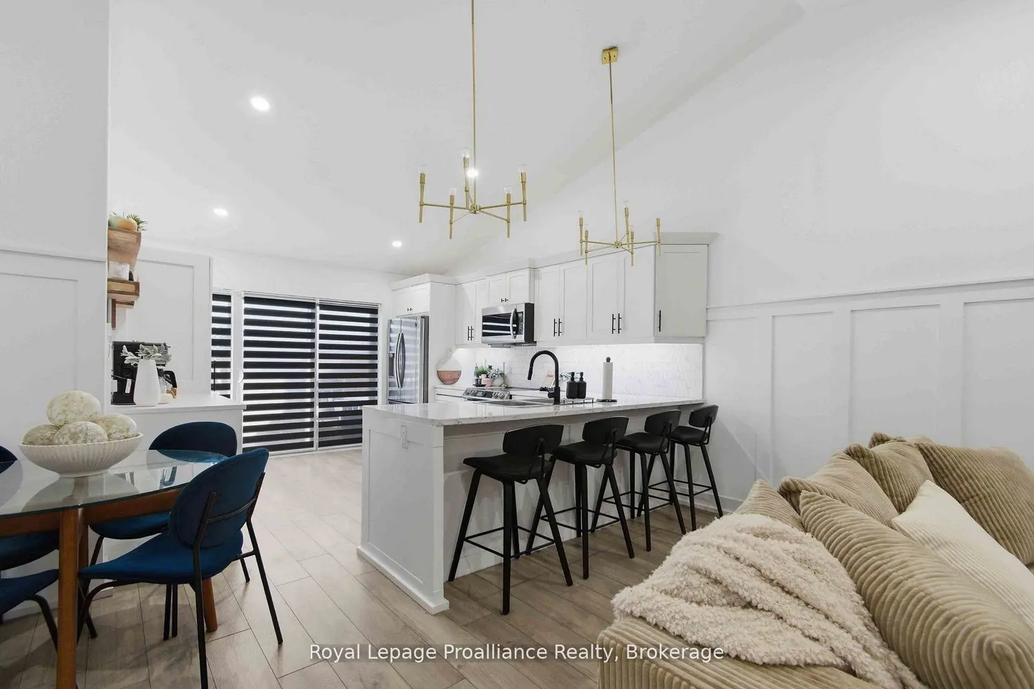 24 Buchanan Avenue photo 4
