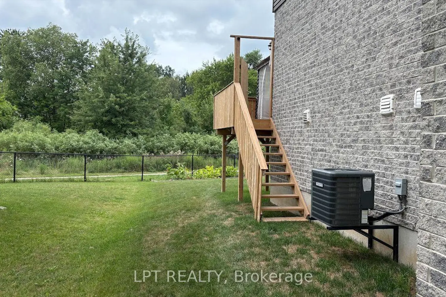 760 Chelton Road photo 3