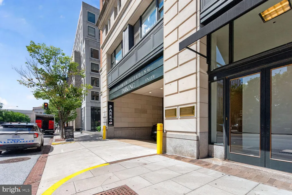 601 Pennsylvania Avenue NW Unit 311, Washington, DC 20004