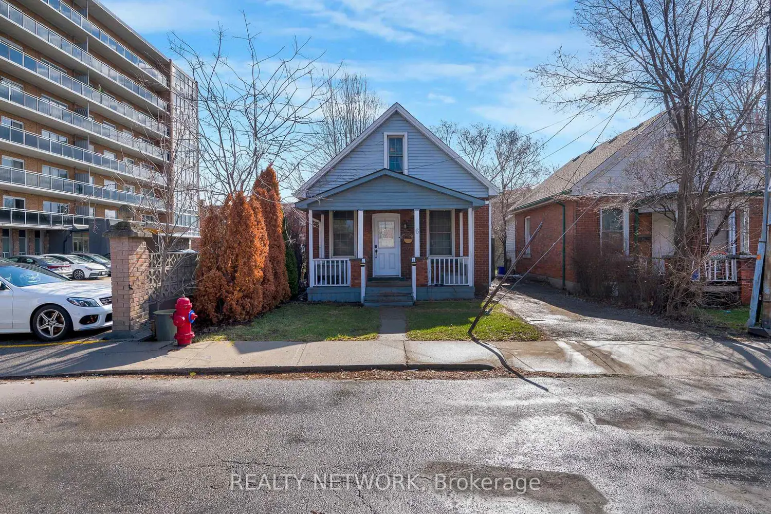 6 Ben Lomond Place photo 2