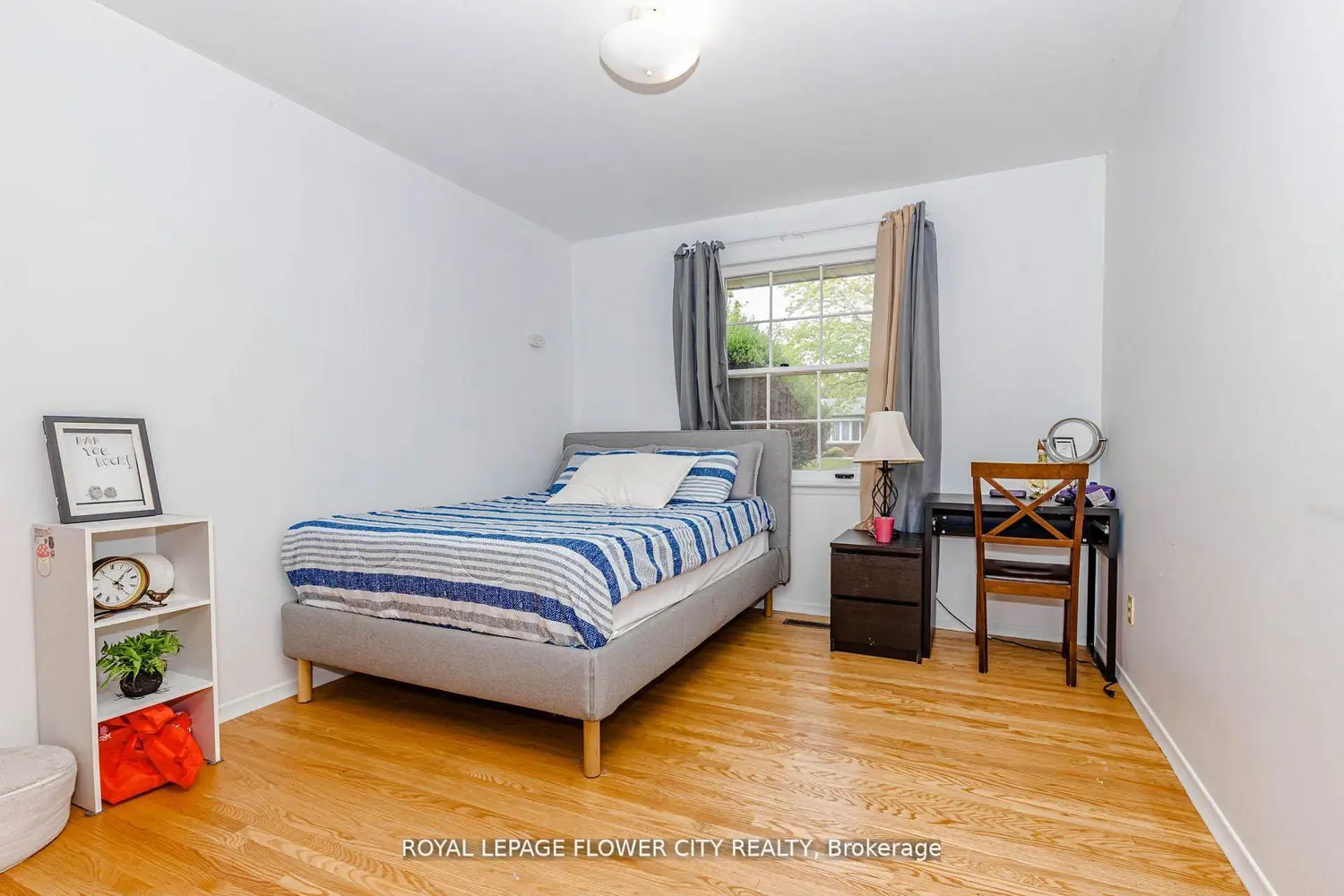 15 Cumberland Crescent photo 4