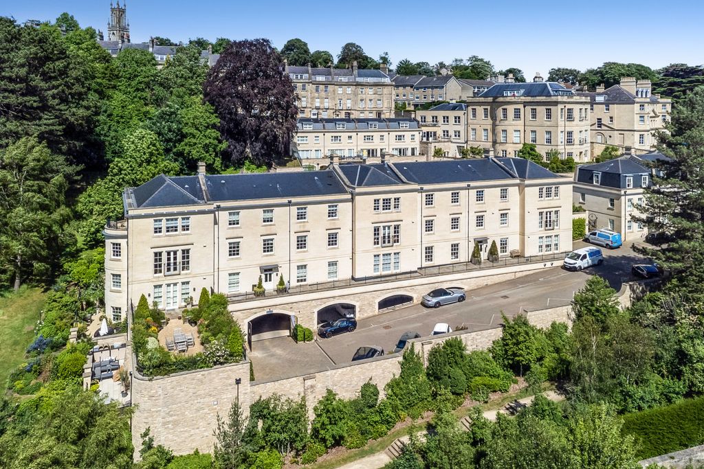2 bed flat for saleLansdown Road, Bath, Somerset BA1