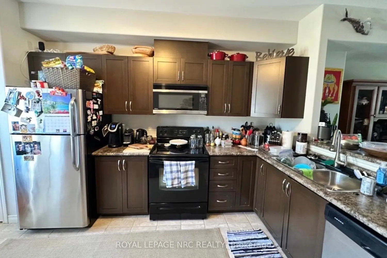 8 Hemlock Way 6 photo 5