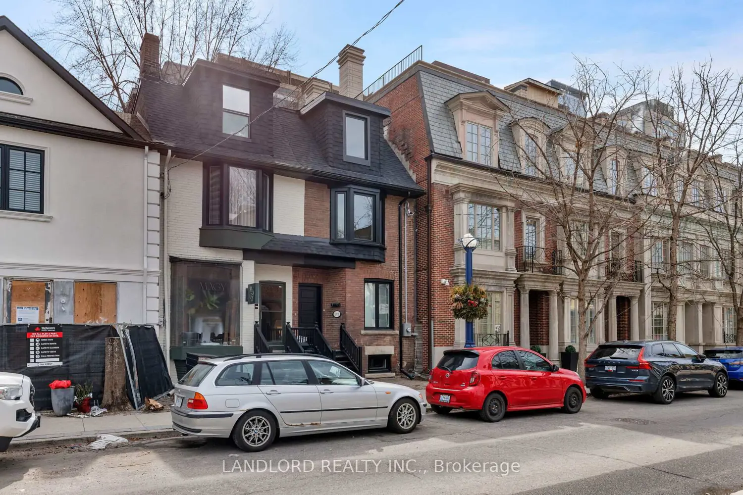 107A Scollard Street photo 2