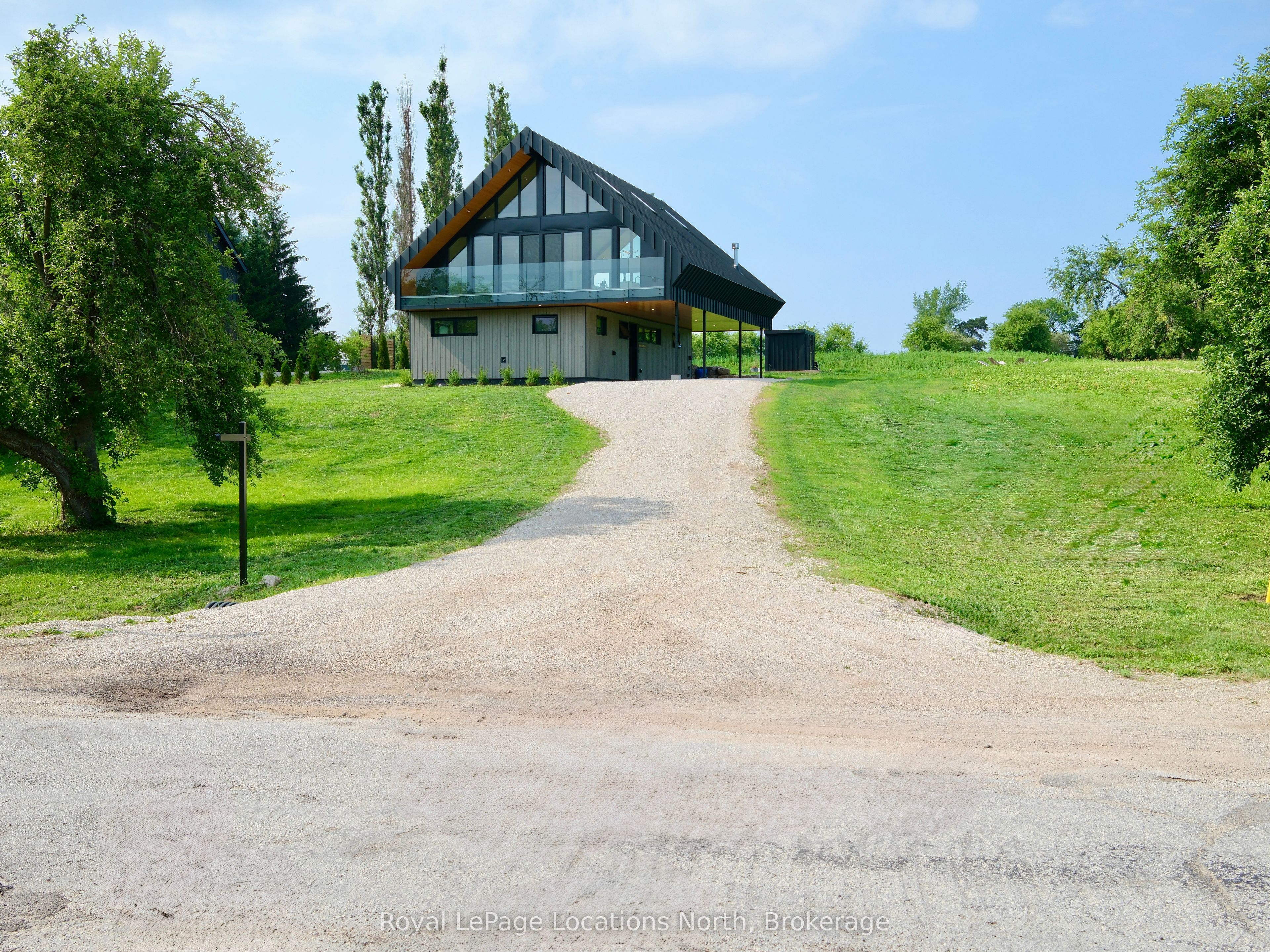 111 Slabtown Road, Blue Mountains, ON, N0H 1J0