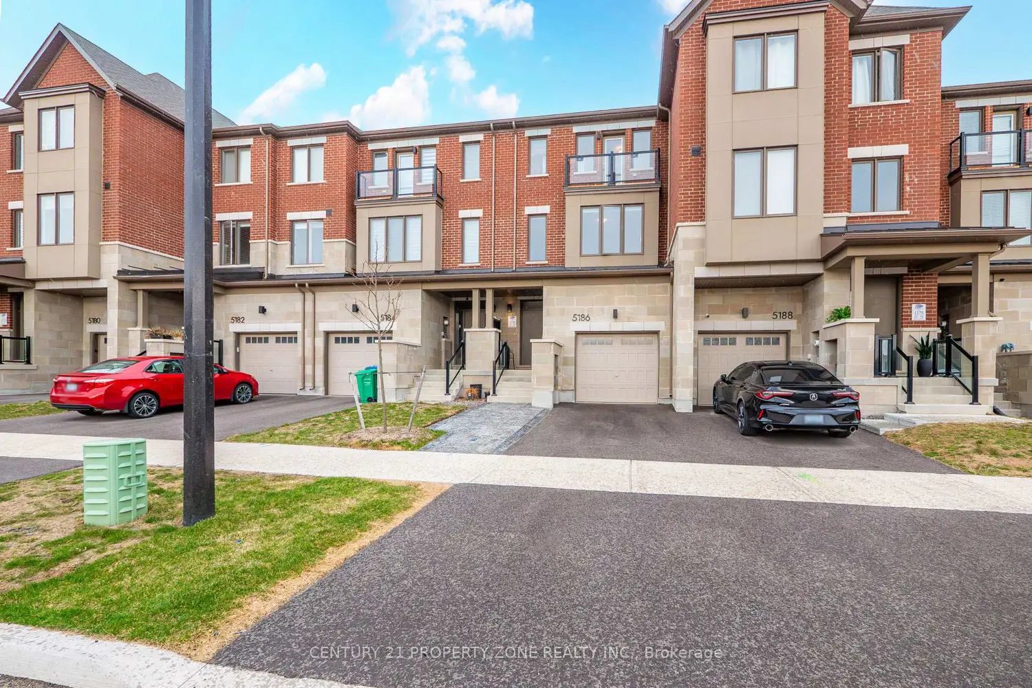 5186 Viola Desmond Drive photo 2