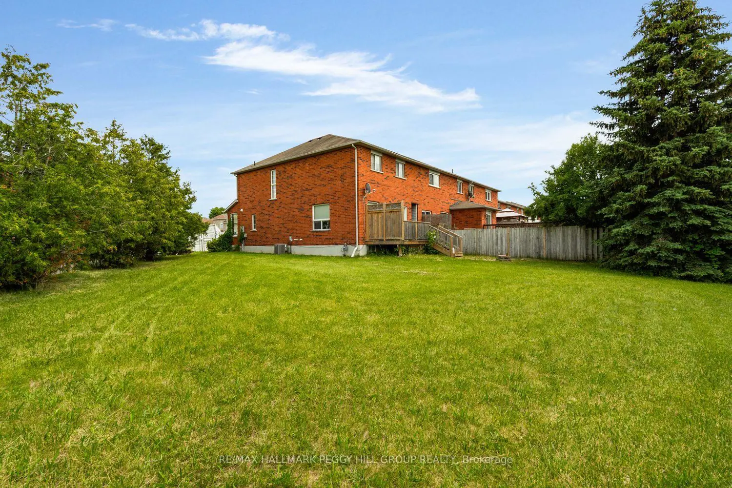46 Henderson Crescent