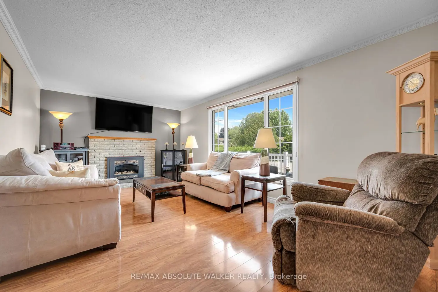 337 Roxdale Avenue photo 4