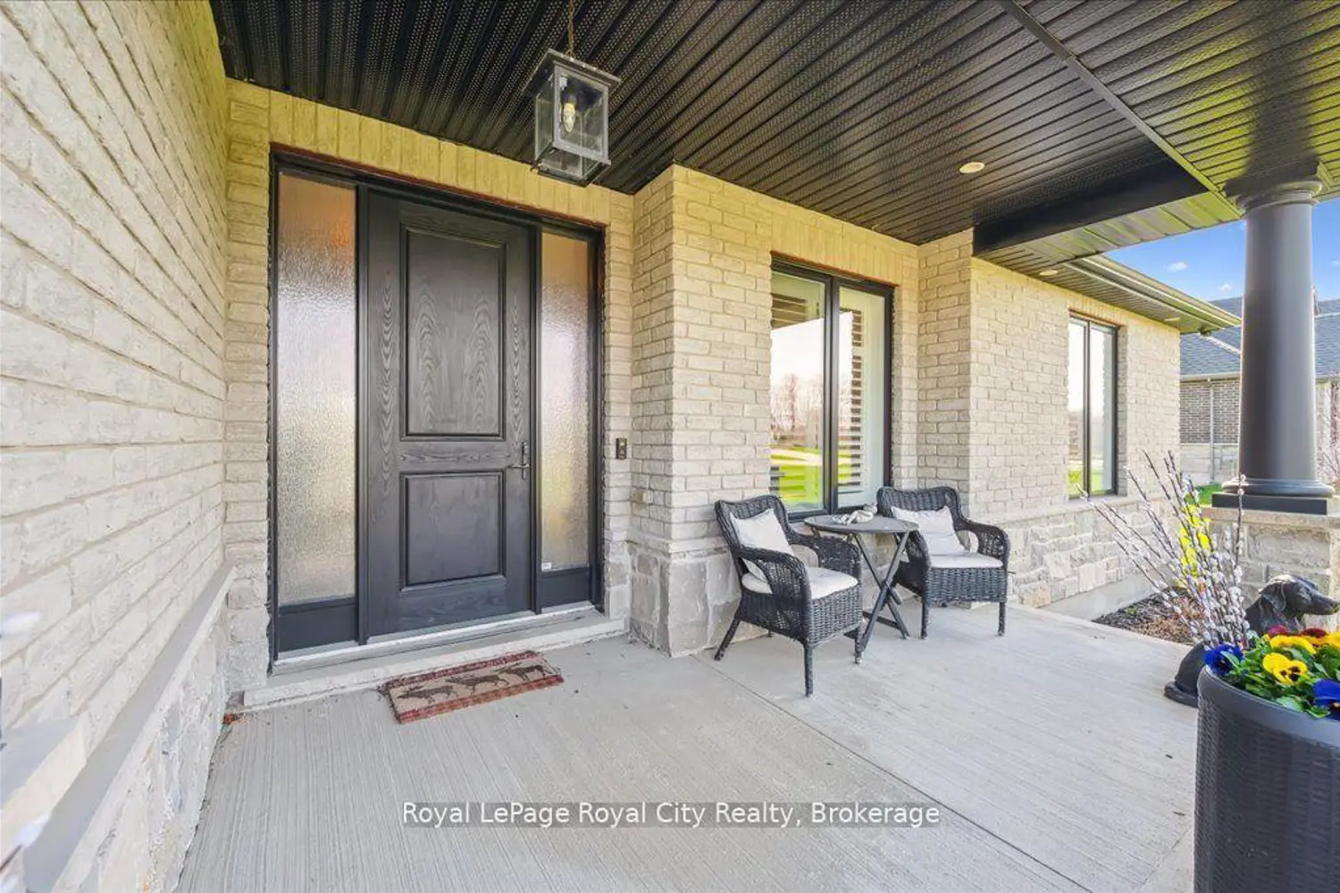 51 Ariss Glen Drive photo 3