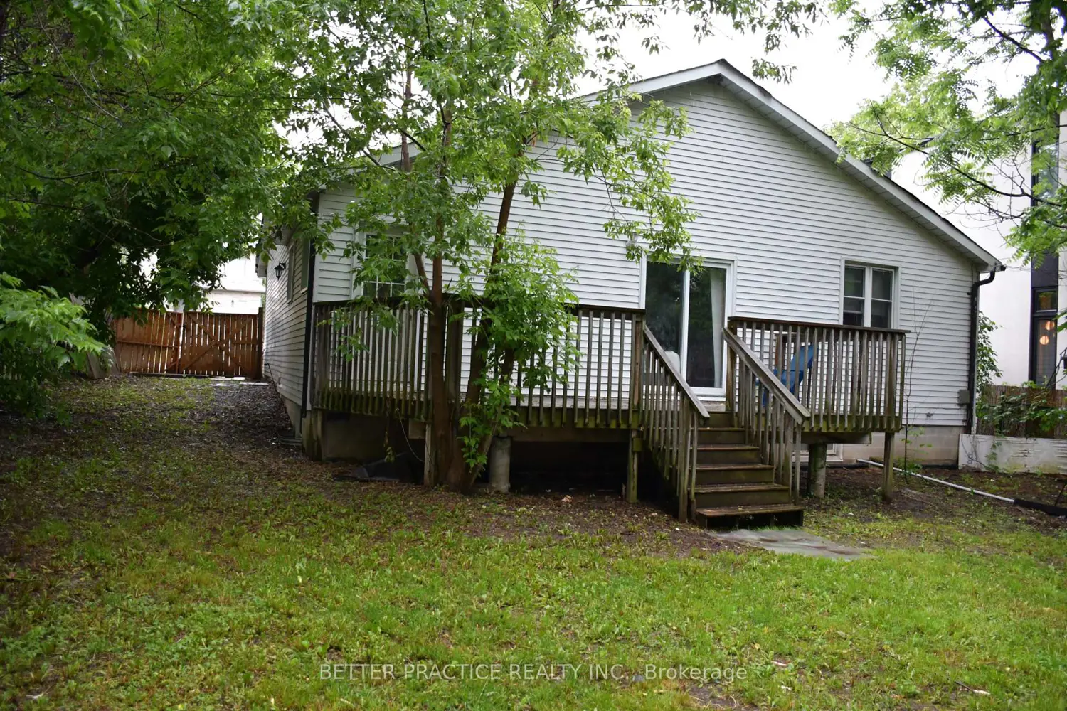 88 Brooklawn Avenue photo 2