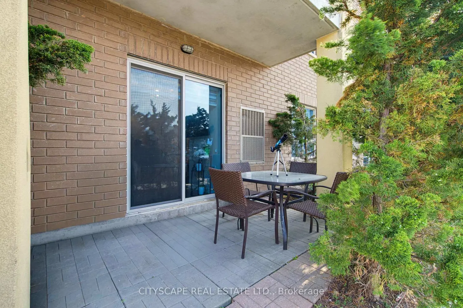 1419 Costigan Road 103 photo 4
