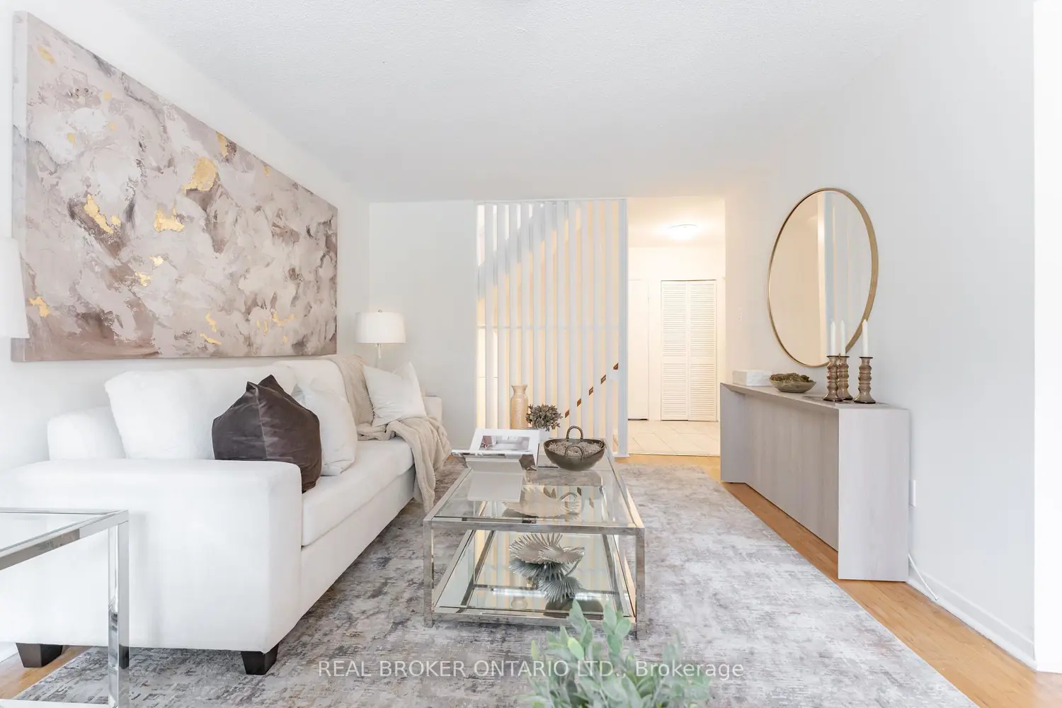 10 Leith Hill Road 15