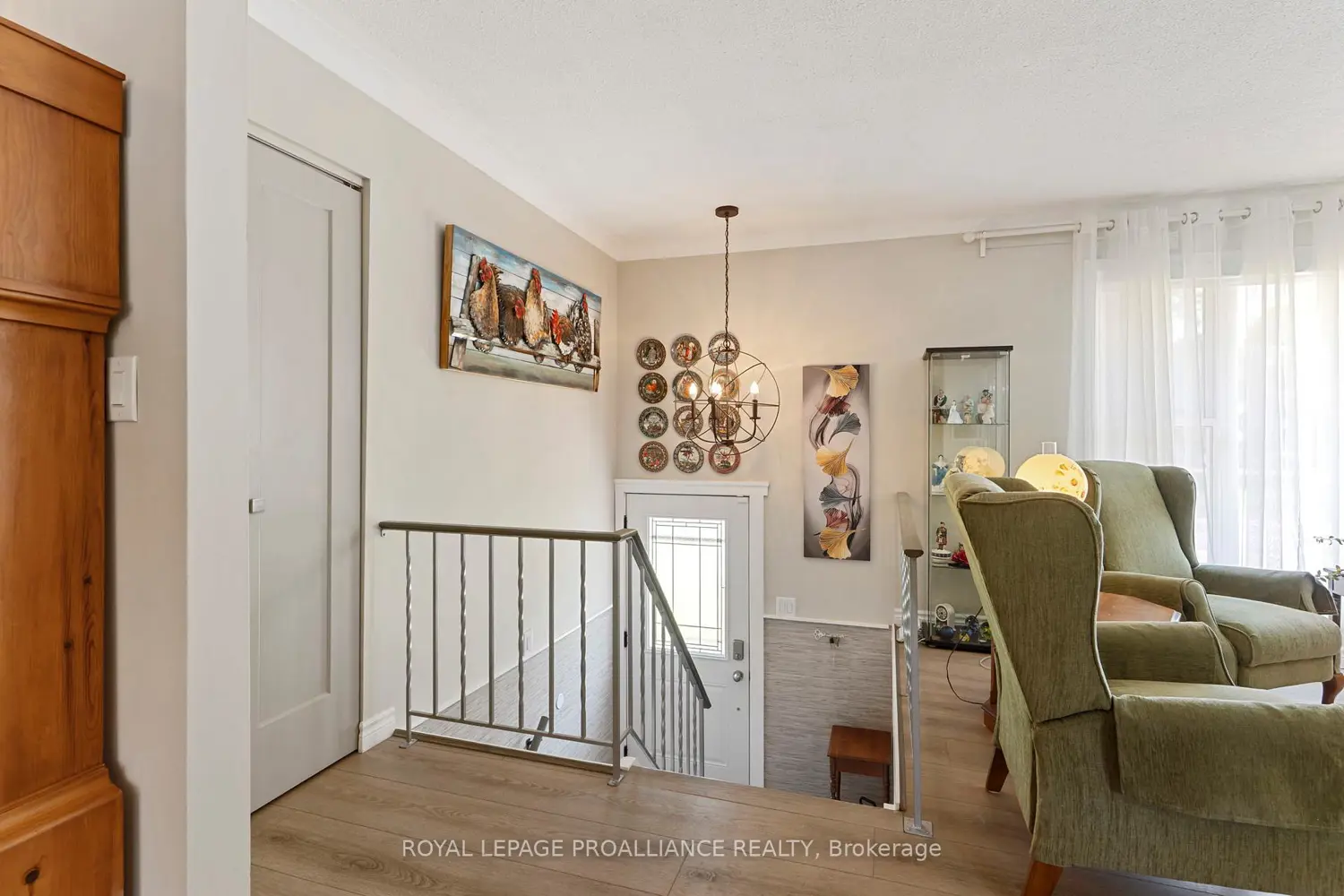 795 Laurier Boulevard