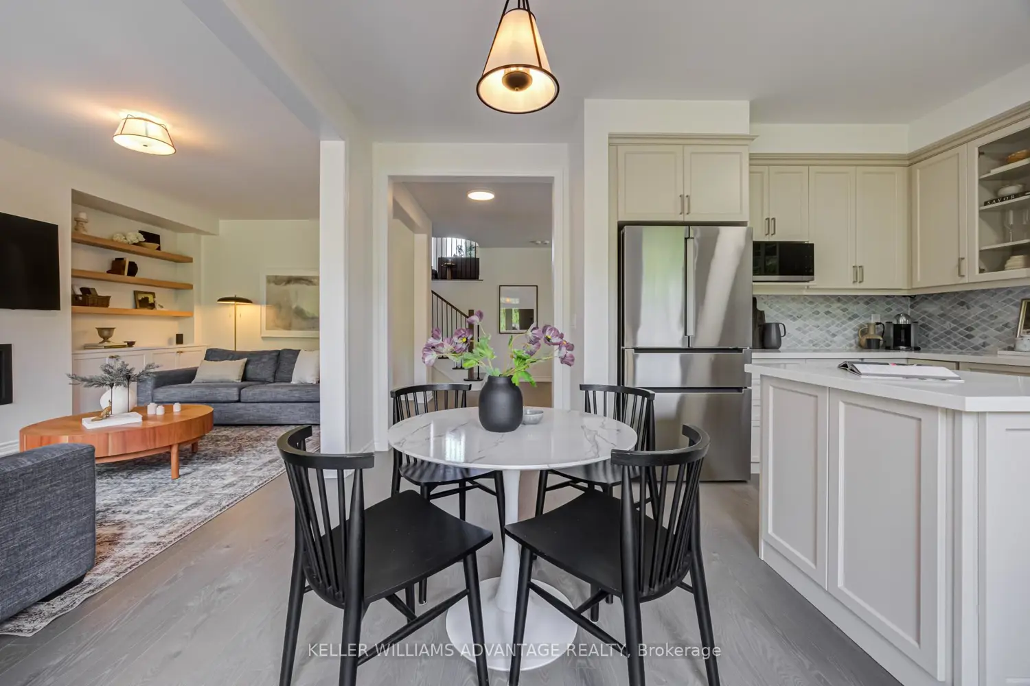 46 Sutcliffe Drive photo 4