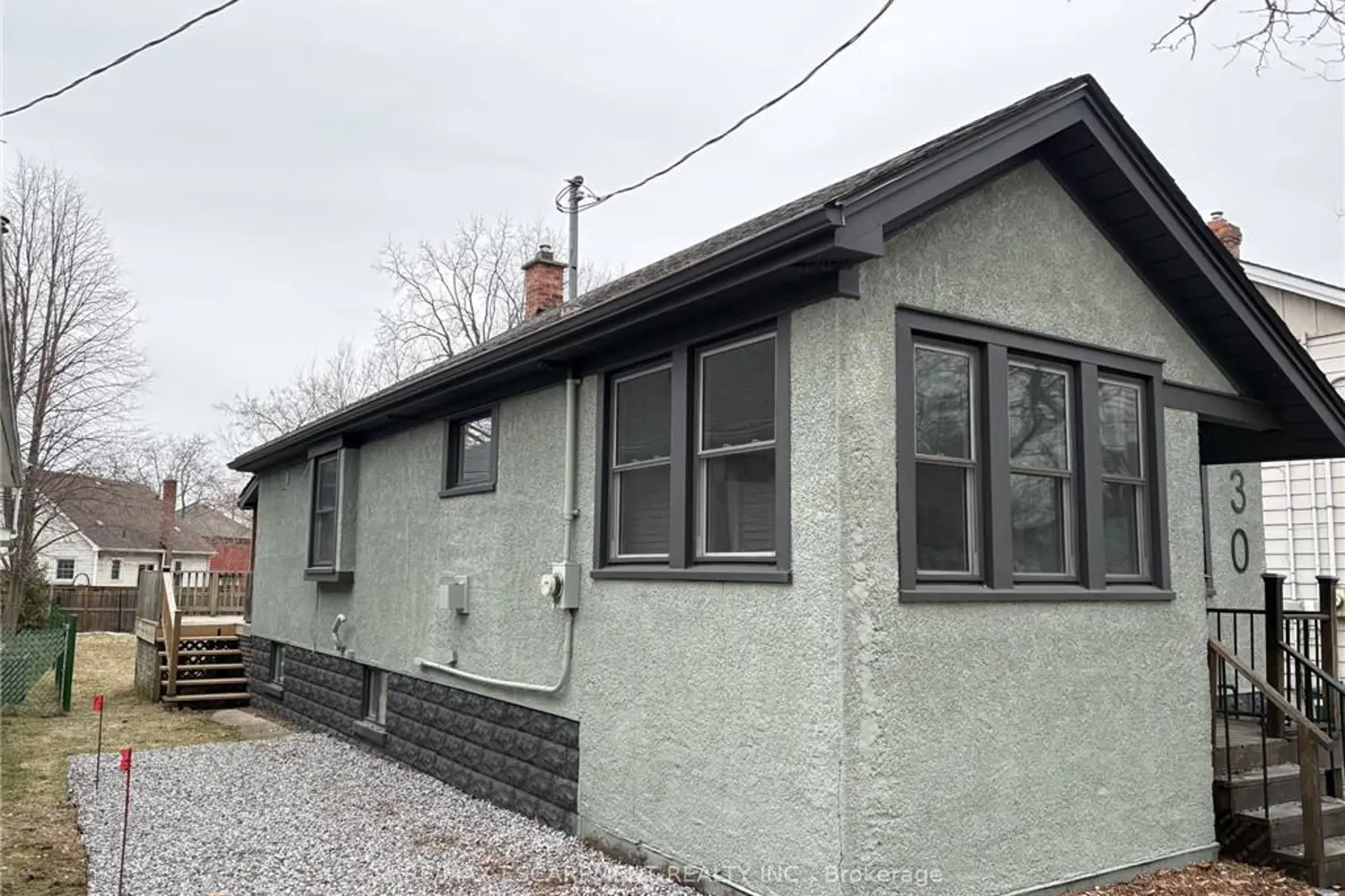 30 Eastchester Avenue photo 2