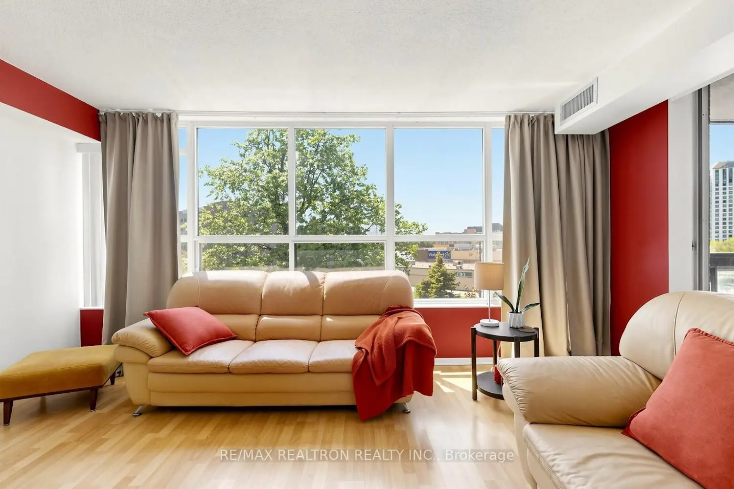 2365 Kennedy Road 505 photo 4