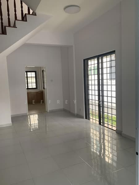 Lorong 105 Changi photo 3