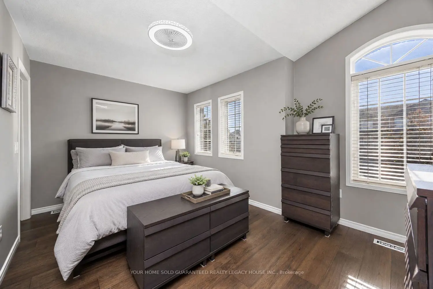 105 Knoll Haven Circle photo 5