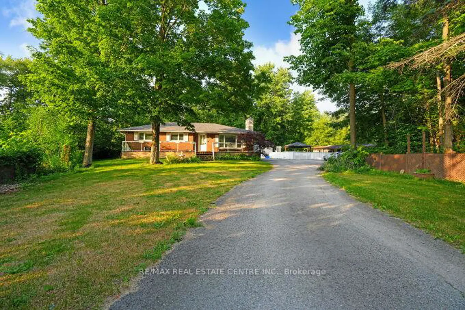 12497 Regional Road 25 photo 3
