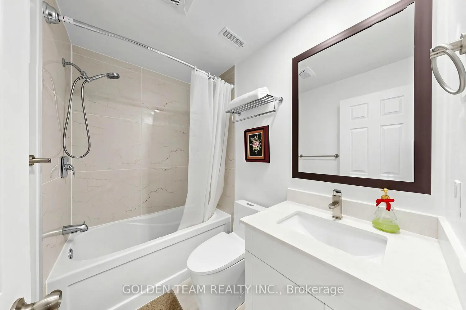 67 Burbank Drive photo 5